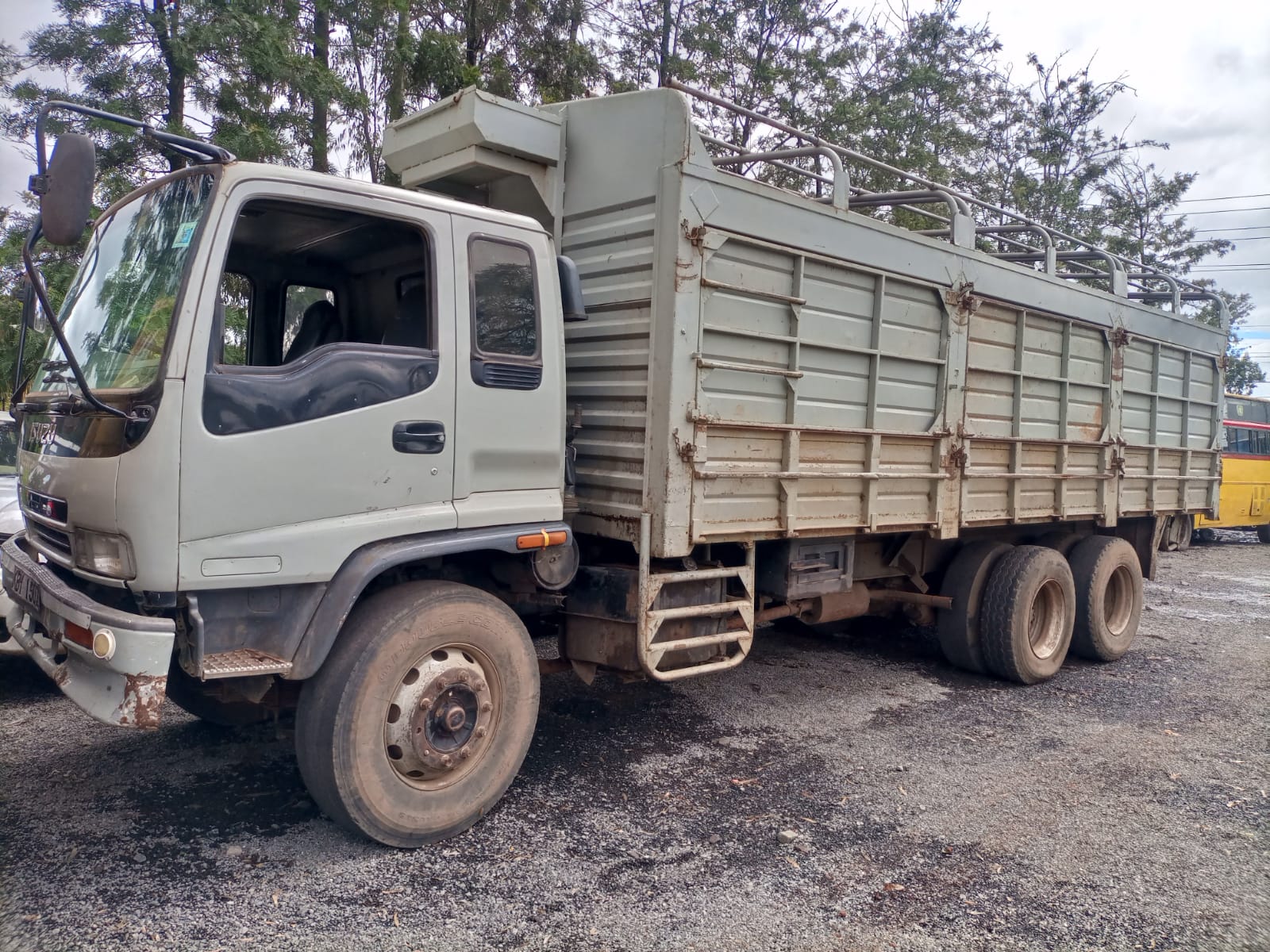 Isuzu FVZ